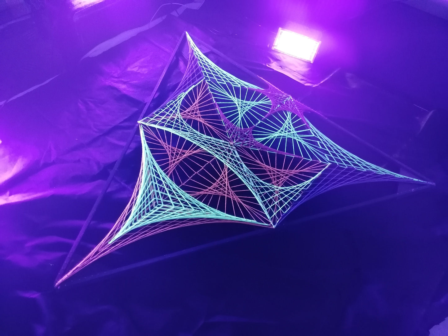 😳 Strict Alien 👽