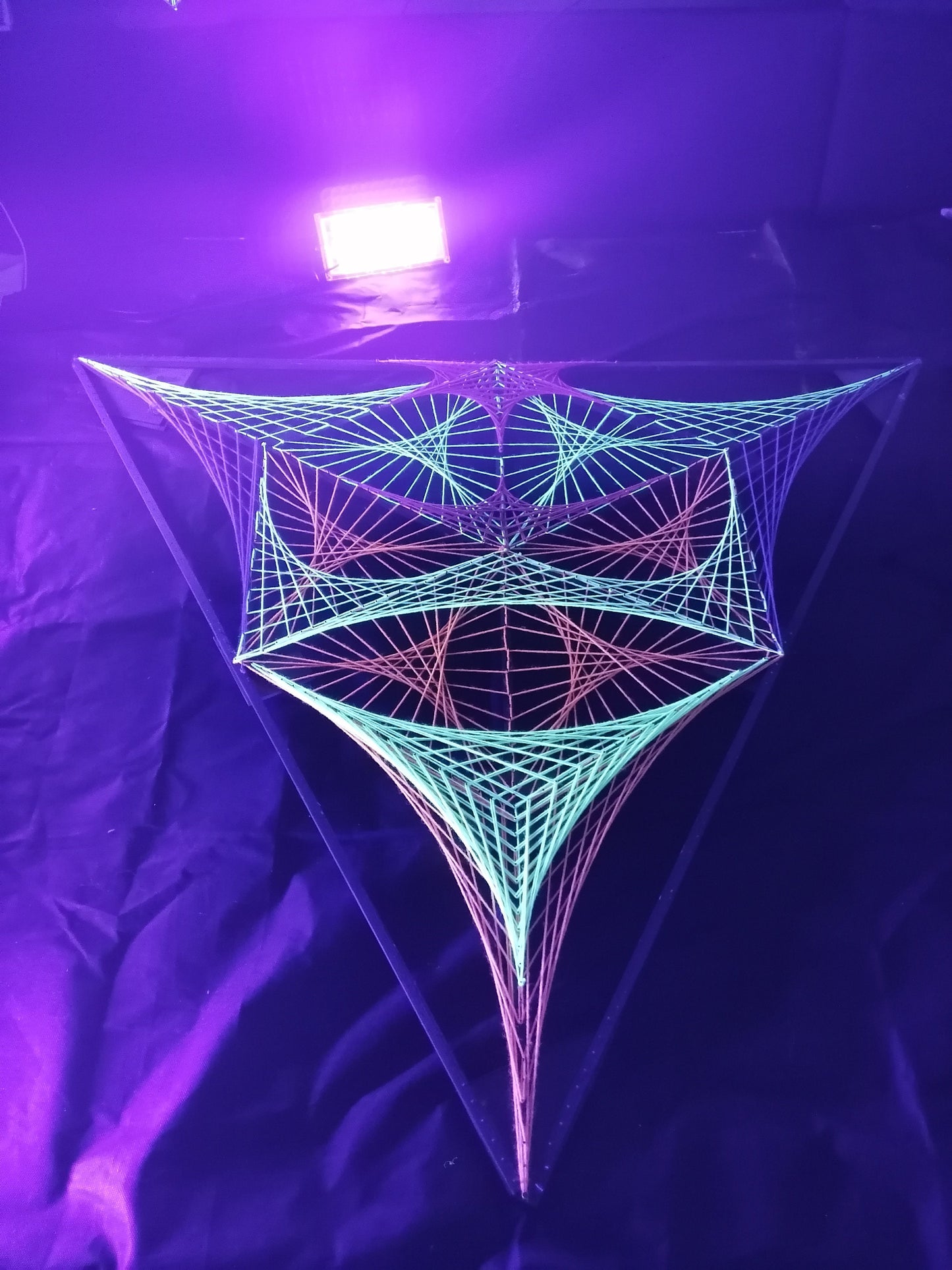 😳 Strict Alien 👽