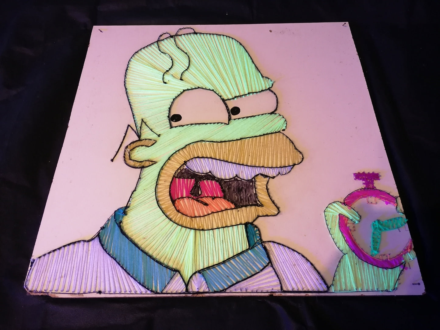 Homer Simpson - ⏳Time⏳ by Psybell - String Art