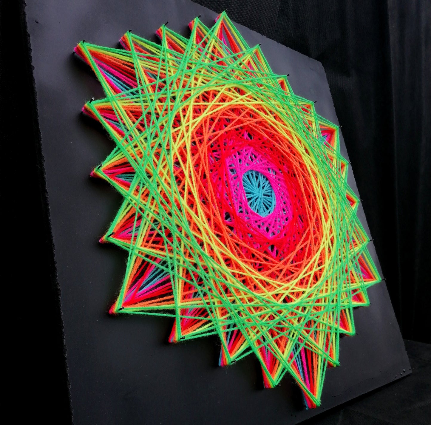 🌈 Regenbogen-Sechseck ⬡ - Grünes Ende 💚