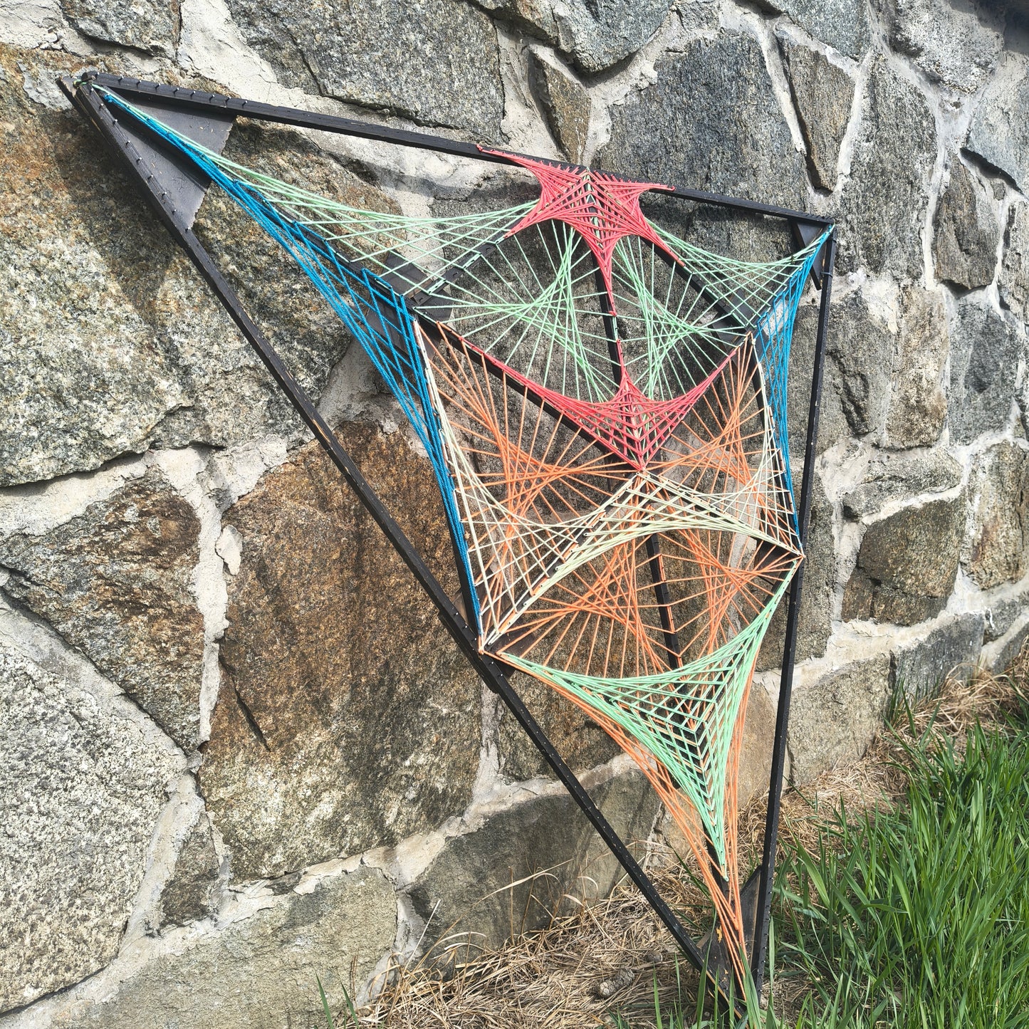 🤬 Strict Alien 👽 by Psybell - String Art